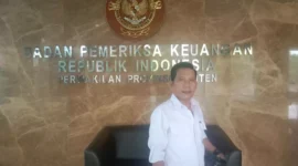 Keterangan foto : Sekjen Mata hukum, Mukhsin Nasir saat berada di BPK, Jumat (5/4/2024) 