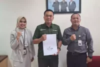 Lembaga Wakaf Doa Bangsa melakukan pertemuan dengan pihak Bank - BJB Syariah di kantor BJB Syariah KCP Palabuhanratu Sukabumi.