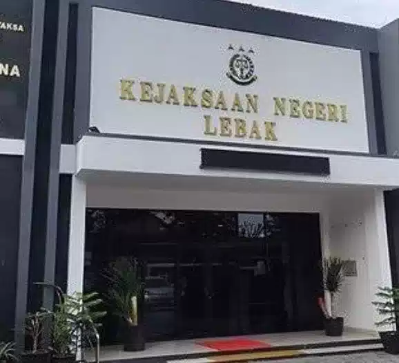 Organisasi Gerakan Aliansi Mahasiswa ( GAM ) Sebut Kejari Lebak Tak Bernyali Tanganai Dugaan Penyelewengan Dana BOS