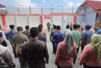 Keterangan foto : Kalapas Cirebon Ajak Pegawai Menjadi Teladan dalam Memelihara Kebersihan dan Disiplin Kerja, (Sabtu, 11/5/2024) 
