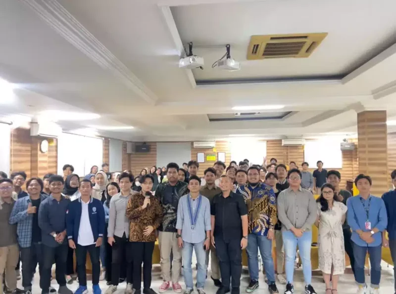 Gerakan Mahasiswa Kristen Indonesia (GMKI) Jakarta melaksanakan Seminar Nasional bersama Civitas Akuntansi UPN Veteran mengangkat tema ‘Kontribusi Mahasiswa dan Lulusan Akuntansi Dalam Mendorong Pertumbuhan Ekonomi Indonesia Pasca Pemilu’, di Jakarta, Kamis (23/5/2024).
