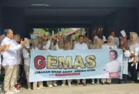 Keterangan foto : Relawan Gerakan Emak-Ema Andra Soni (Gemas) siap memenangkan Bakal Calon Gubernur Banten Andra Soni di Pilkada Banten 2024.