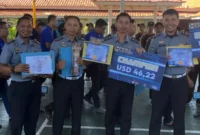 Keterangan foto : Pegawai Lapas Cirebon dapatkan Apresiasi Hadiah di Puncak Hari Bakti Pemasyarakatan ke-60, (Senin, 6/5/2024) 