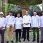 Keterangan foto : Koordinator Relawan All Cipayung – Tim 8 Relawan Jokowi Bergerak Bersama Prabowo – Kornas Jokowi Provinsi Banten, Yusuf Reza Soleman pojok paling kanan, Rabu (8/5/2024) 