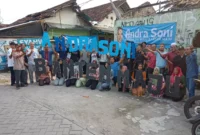 Keterangan foto : Tim 8 Relawan Jokowi Bergerak Bersama Prabowo (Tim 8-RJBBP, Rumah Gibran, All Cipayung, Pos Raya dan Rumah Gibran Provinsi Banten melakukan deklarasi dan menyatakan dukungan untuk kepada Andra Soni untuk menjadi calon Gubernur Banten, Minggu (19/5/2024)