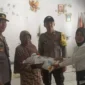Keterangan foto : Bulog Leak dan Pandeglang salurkan beras PSO, Kamis (23/5/2024) 