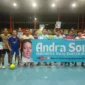 Keterangan foto : Puluhan Gen Z Milenial Relawan Jokowi Bergerak Bersama Prabowo yang terdiri dari Tim 8-RJBBP, All Cipayung, Pos Raya dan Rumah Gibran Kabupaten Pandeglang ajak masyarakat dukung Andra Soni Calon Gubernur Banten 2024-2029, Jumat (1/6/2024) 