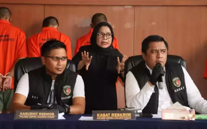 Kasat Reskrim Polres Metro Jakarta Pusat Ajun Komisaris Besar Polisi (AKBP) Chandra Mata Rohansyah Ringkus 6 orang Sindikat Curanmor