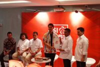 Keterangan Foto: Ketua Umum PSI Kaesang Pangarep memberikan rekomendasi kepada pasangan Andra Soni-Dimyati untuk Pilkada Banten di Kantor DPP PSI, Jakarta, Kamis (18/7/2024).