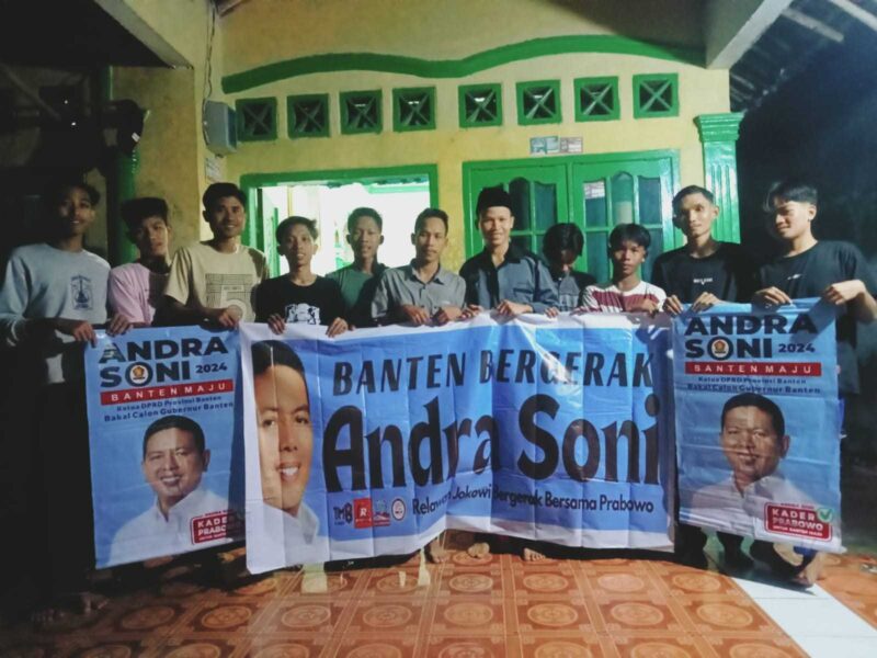Keterangan foto : Relawan Jokowi Bergerak Bersama Prabowo Banten Carenang Kabupaten Serang, Kamis (4/7/2024) 