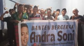 Keterangan foto : Warga Kasemen Kota Serang Terus Deklarasikan Andra Soni - Dimyati di Pilgub Banten