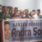 Keterangan foto : Warga Kasemen Kota Serang Terus Deklarasikan Andra Soni - Dimyati di Pilgub Banten
