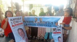 Keterangan foto : Emak-emak Milenial di Tanara Kabupaten Serang Dukung Andra - Dimyati di Pilgub Banten, (Selasa, 9/7/2024) 