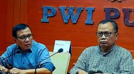 Keterangan foto : Ketua Dewan Kehormatan PWI Sasongko Tedjo, Selasa (17/7/2024) 