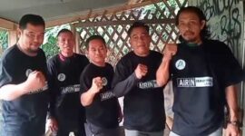 Keterangan poto : Ketua BMA Lebak, Asep Oray, didampingi para pengurus BMA Kecamatan di Lebak, usai acara Konsolidasi di kawasan Ona Rangkasbitung Kab Lebak pada 9/7/2024