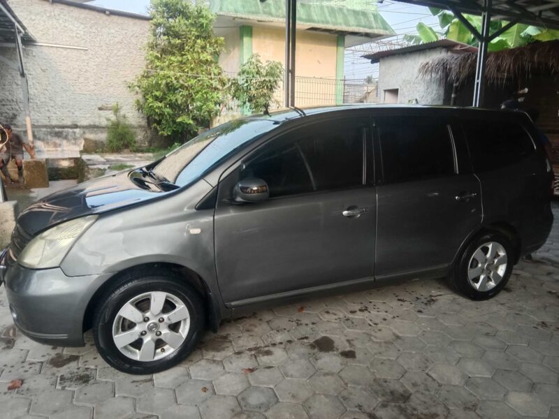 Cerita salah seorang wartawan dari media Jarrakpos.com mengalami permainan Gaya Lesing amankan Mobil Gran Livina XV A/T Tahun 2010 Nopol B 1109 KYG.