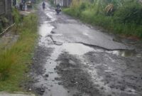 Keterangan Foto: jalan Rego km 0,5 Cadasari Desa ciinjuk Kecamatan Cadasari.
