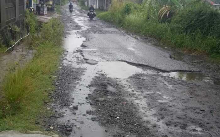 Jalan Ciinjuk Rusak Parah, RPP Tantang Bupati Pandeglang Datang ke Lokasi Dengarkan Keluhan Warga I Teras Media