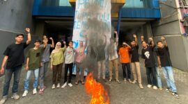 Keterangan foto : Aksi di depan sekret PB PMII, KAMIS (1/8/2024) 
