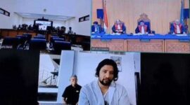 Jomplangnya vonis majelis hakim Pengadilan Negeri (PN) Jakarta Barat yang di Ketuai hakim Ahmad Satibi terhadap residivis kasus narkotika terdakwa Ammar Zoni hanya 3 tahun penjara, patut dipertanyakan semua pihak pada Senin (26/8/2024).