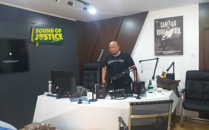 Pembuatan Radio Streaming “Sound of Justice” Telan Rp5 Miliar dari Dana CSR Bank BCA di Kejagung Jadi Sorotan I Teras Media