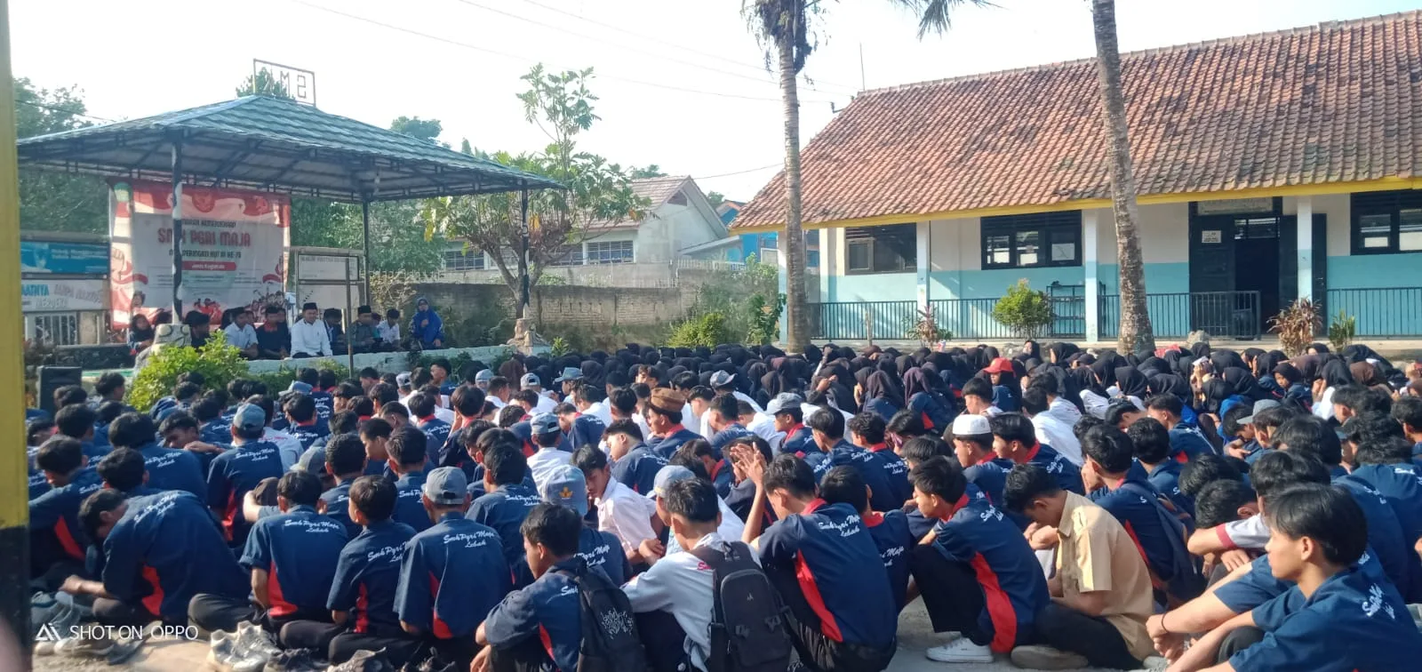 Demi Meningkatkan Nilai Ketaqwaan Civitas SMK PGRI Maja Rutin Adakan Jum'at Berzikir dan Mengaji I Teras Media