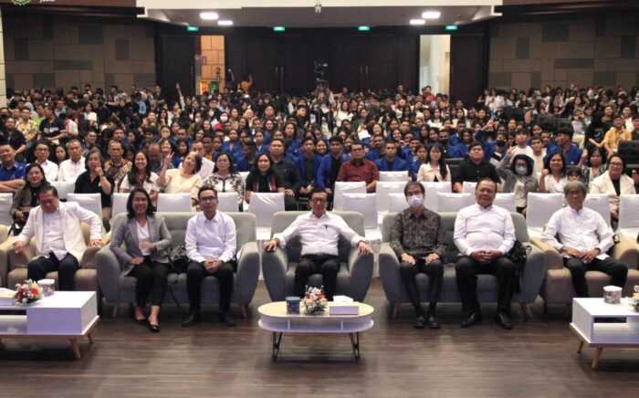 Yasonna Laoly Berikan Kuliah Umum di Universitas Maranatha Bandung