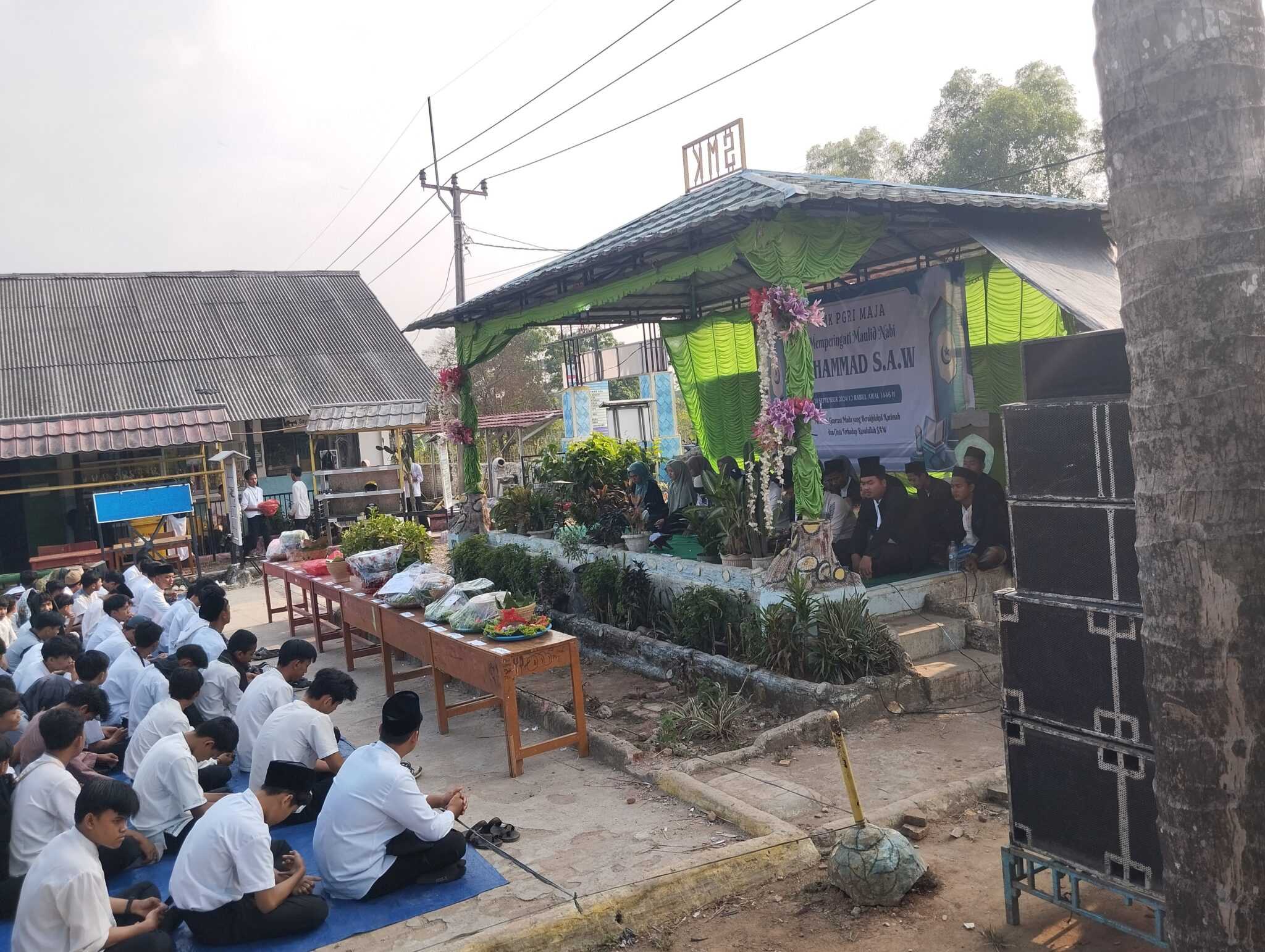 Isi Maulid Nabi ke 1446 H : SMK PGRI Maja Gelar Berbagai Acara Sebagai Ajang Meningkatkan Kecintaan dan ke Taqwaan I Teras Media