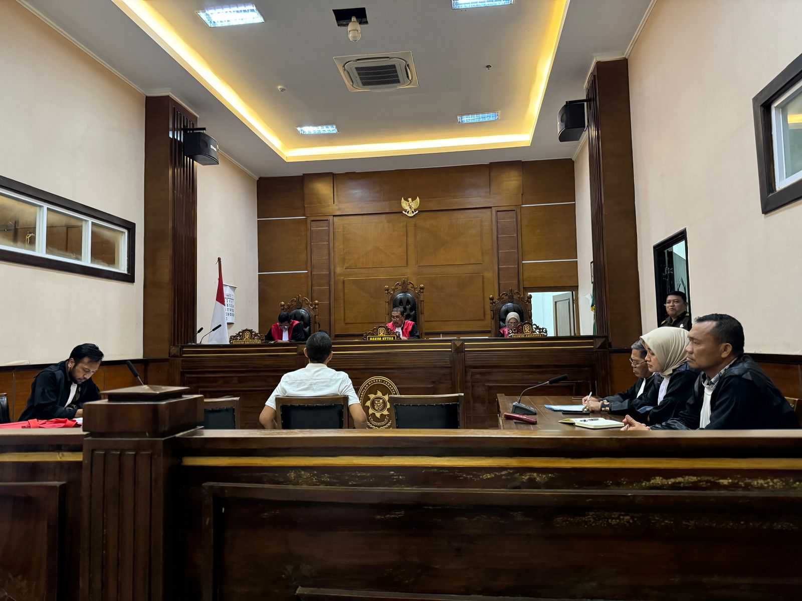 Beradar isu pergantian majelis hakim yang memeriksa dan mengadili berkas perkara penipuan dan tindak pidana pencucian uang (TPPU) di Pengadilan Negeri Jakarta Utara (PN Jakut)