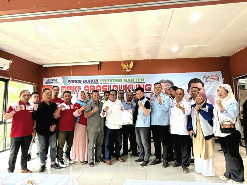 Poros Buruh Provinsi Banten menyatakan dukungan kepada pasangan calon Gubernur dan Wakil Gubernur Banten,