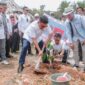 Keterangan foto : penanaman pohon oleh calon gubernur Banten, sabtu (28/9/2024) 