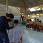 Keterangan poto : Suasana Pangkas Rambut Gratis yang di Selenggarakan oleh SMK PGRI Maja dan di Ikiti oleh Seluruh Civitas Sekolah. Doc Khusus 5/9/2024