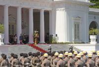 Keterangan foto : esi Pisah Sambut Presiden RI di Istana Merdeka, Terimakasih Jokowi dan Selamat Bertugas , (Minggu, 20/10/2024)