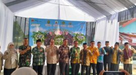 Keterangan foto : Pj Bupati Lebak Hadiri Acara Sidang Isbat Nikah Terpadu di Desa Jagabaya, (Kamis, 3/10/2024) 