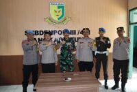 Keterangan foto : Polres Lebak Berikan Ucapan Selamat HUT TNI ke 79 ke Denpom III/4-1 Lebak, (Sabtu, 5/10/2024)