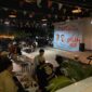 Keterangan foto : Ratusan Mahasiswa Kab.Tangerang Nobar Dukung Timnas dan Deklarasi Andra Soni, (Selasa, 15/10/2024) 