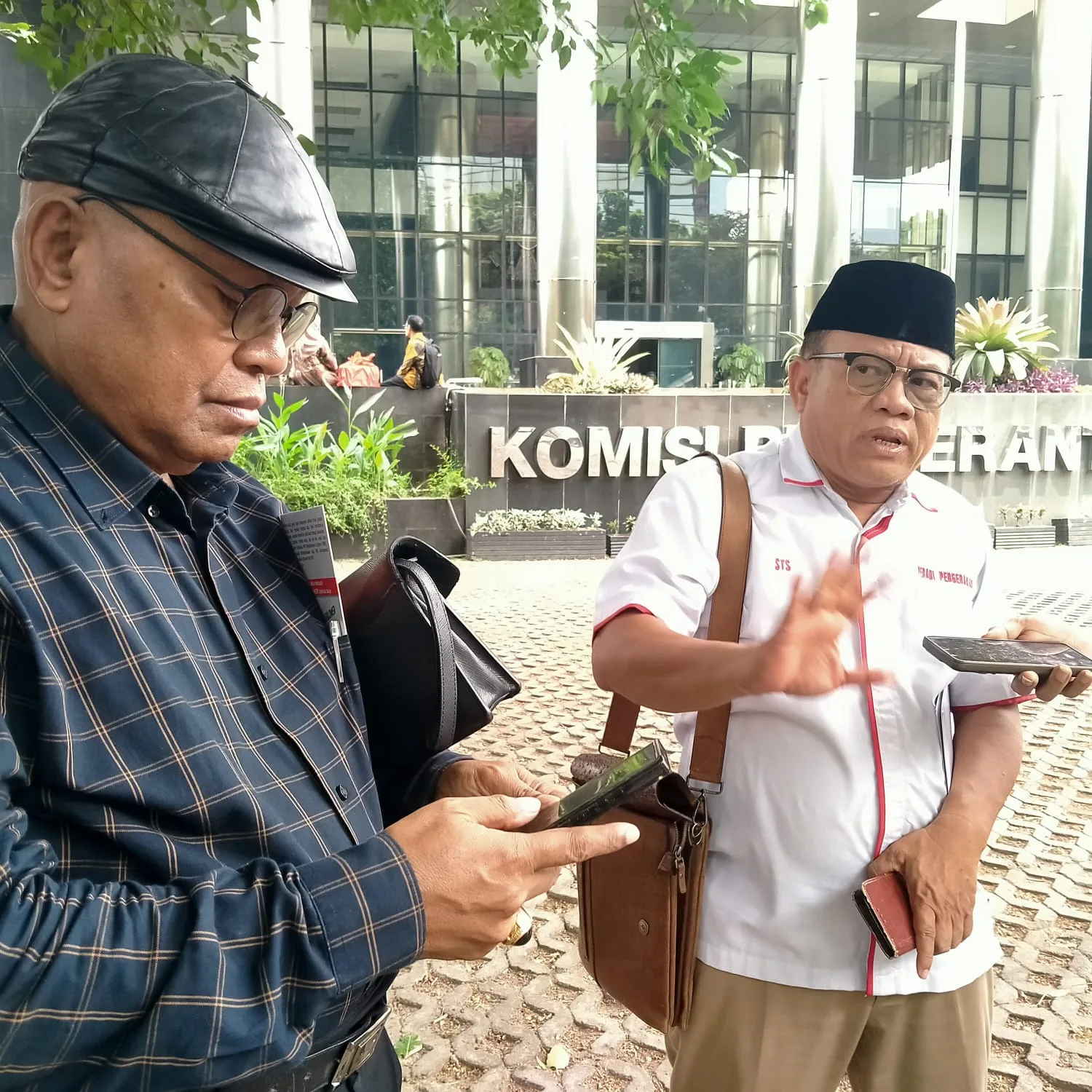 Pengusutan Dugaan Korupsi Pemotongan Honor Hakim Agung Rp. 138 Milyar Berlanjut; IPW dan TPDI Apresiasi KPK I Teras Media