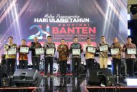 Keterangan foto : Pj Gubernur Banten Al Muktabar Berikan Apresiasi dan Penghargaan Kepada Atlet dan Pelajar Berprestasi, (Sabtu, 26/10/2024)