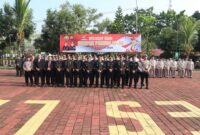 Keterangan foto : apolres Lebak Pimpin Upacara Hari Sumpah Pemuda ke-96 di Lapangan Mapolres Lebak, (Senin, 28/10/2024)