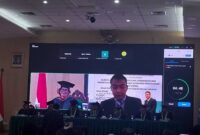 Keterangan foto : Anggota Ombudsman RI, Hery Susanto, resmi meraih gelar doktor dalam bidang Pendidikan Kependudukan dan Lingkungan Hidup dari Universitas Negeri Jakarta (UNJ), Jumat (8/11/2024) 