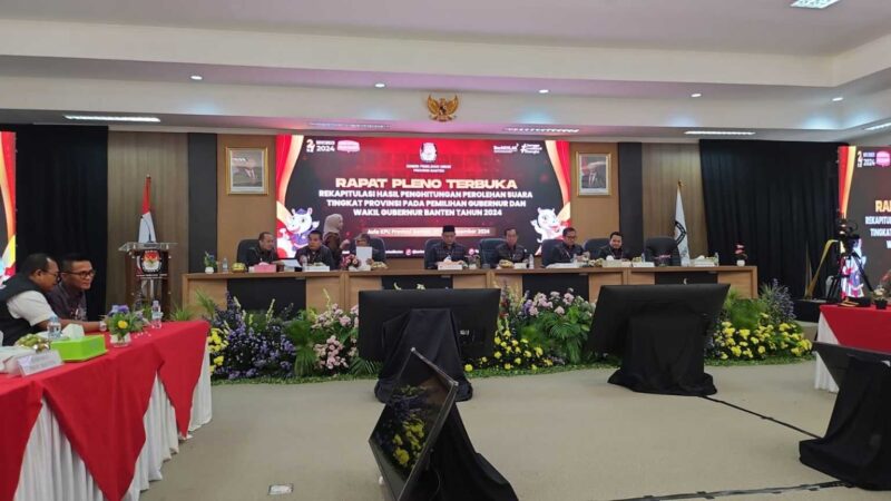 Keterangan foto : Pleno KPU Banten, Minggu (8/12/2024) 