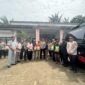 Tim Pembina Samsat Wilayah Hukum (Wilkum) Polda Banten yang terdiri dari Ditlantas Polda Banten, Badan Pendapatan Daerah Provinsi Banten, dan PT. Jasa Raharja Cabang Banten menggelar kegiatan Bakti Sosial (Baksos) Korban Bencana Alam Banjir di Kecamatan Pagelaran dan Patia, Kabupaten Pandeglang. , Jumat (6/12).