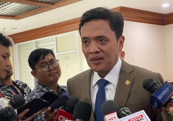 Keterangan foto: Ketua Komisi III DPR Habiburokhman. 
