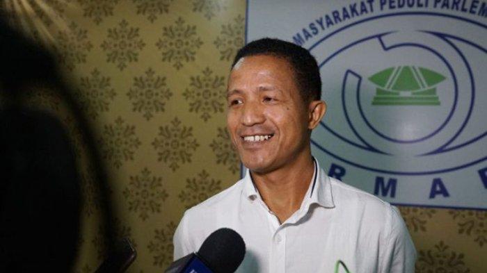 Keterangan foto : peneliti Formappi Lucius Karus, Senin (13/10/2025)