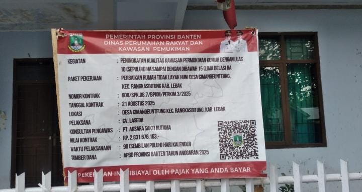 Keterangan poto : Papan informasi RTLH Dinas Perkim Provinsi Banten Desa Cimangeunteung Kecamatan Rangkasbitung 