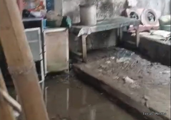 Keterangan foto: Kondisi saat ini, Rumah Ibu Meri, warga Rancasema, RT 01/01, Desa Kaduagung Timur, Kabupaten Lebak, Senin (29/12/2025).