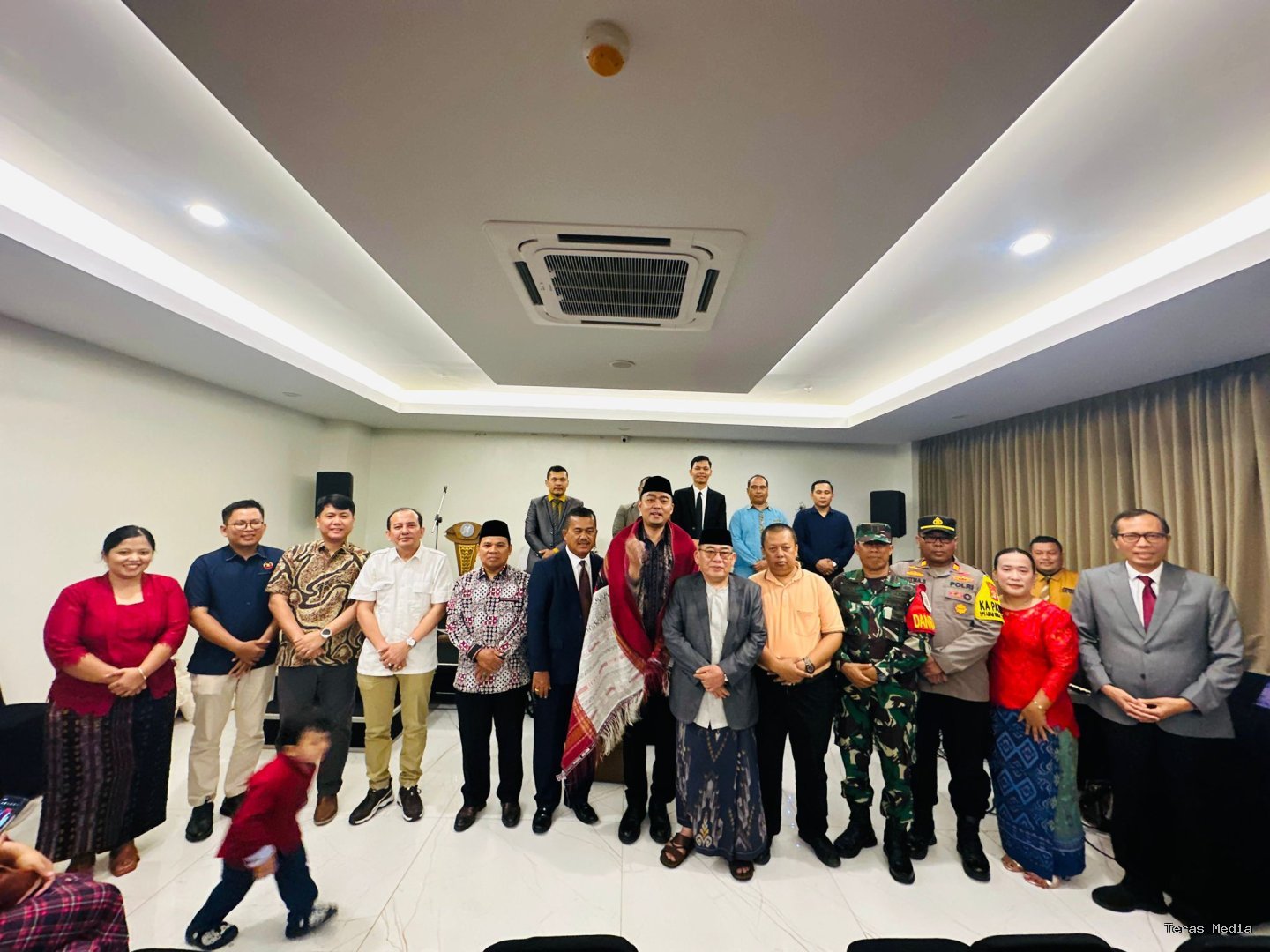 Keterangan foto: Kemenag RI-TNI Bersama GEKIRA dan HKBP Cikarang.