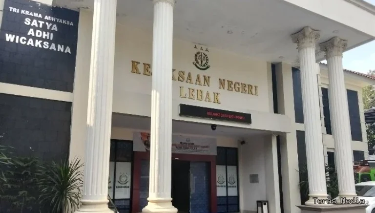 teras-media_LC03wpIY Presiden Mahasiswa Desak Audit Terbuka Revitalisasi Alun-alun Rangkasbitung I Teras Media