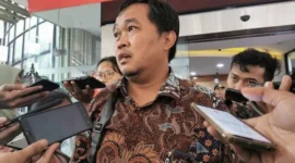 Foto/Koordinator MAKI, Boyamin Saiman.