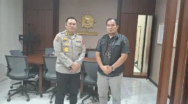 Keterangan foto : Irwasda Polda Jawa Timur Kombes Pol Ary Satrian, Jumat (16/1/2026)